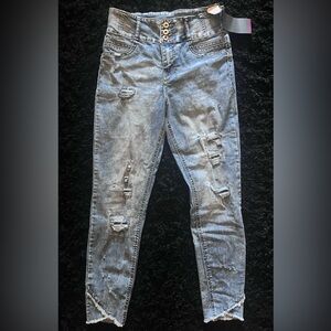 NWT High Waisted Sculpting Skinny Jeans